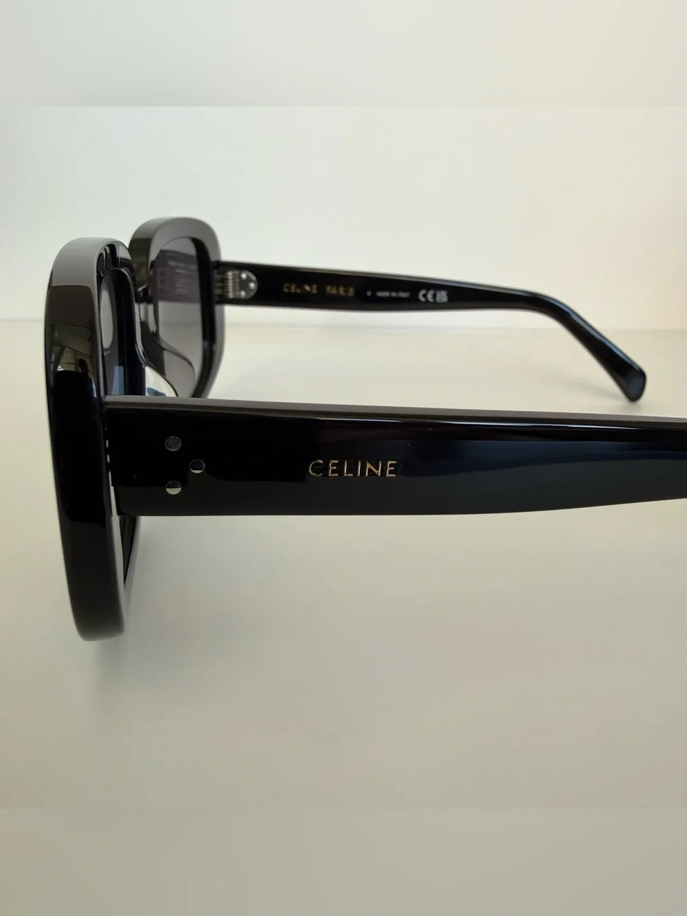 NEW!!! Celine women black sunglasses CL40299U 01B Authentic Retail 480$
